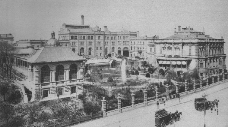 Chipperfield, © public demain, foto da Wikipedia https://de.wikipedia.org/wiki/B%C3%B6tzow-Brauerei#/media/Datei:B%C3%B6tzow-Brauerei_1900.jpg